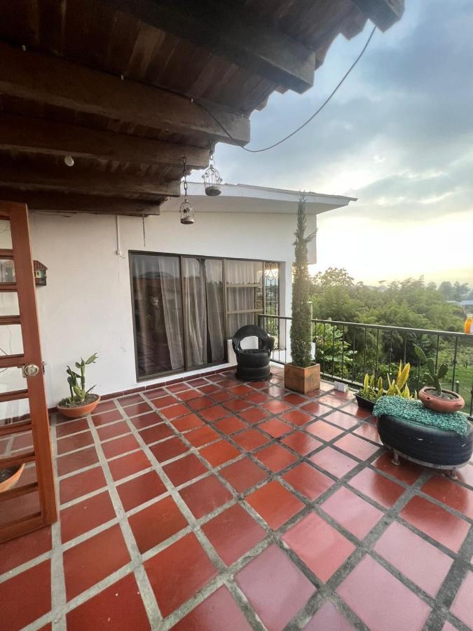 Вилла Finca Santa Martha Санта-Роса-де-Кабаль Экстерьер фото